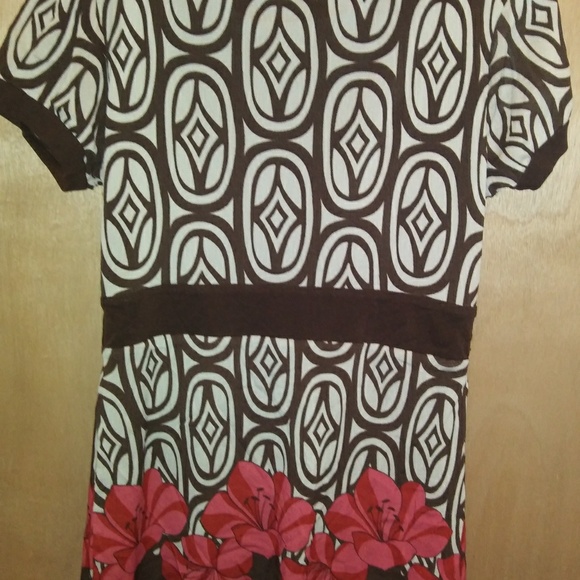 Style & Co - Picture 2 of 4